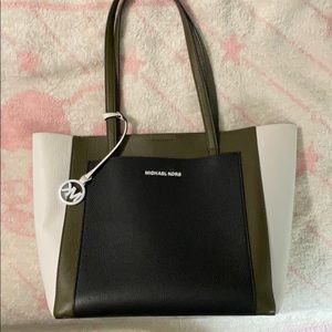 Michael Kors tote.